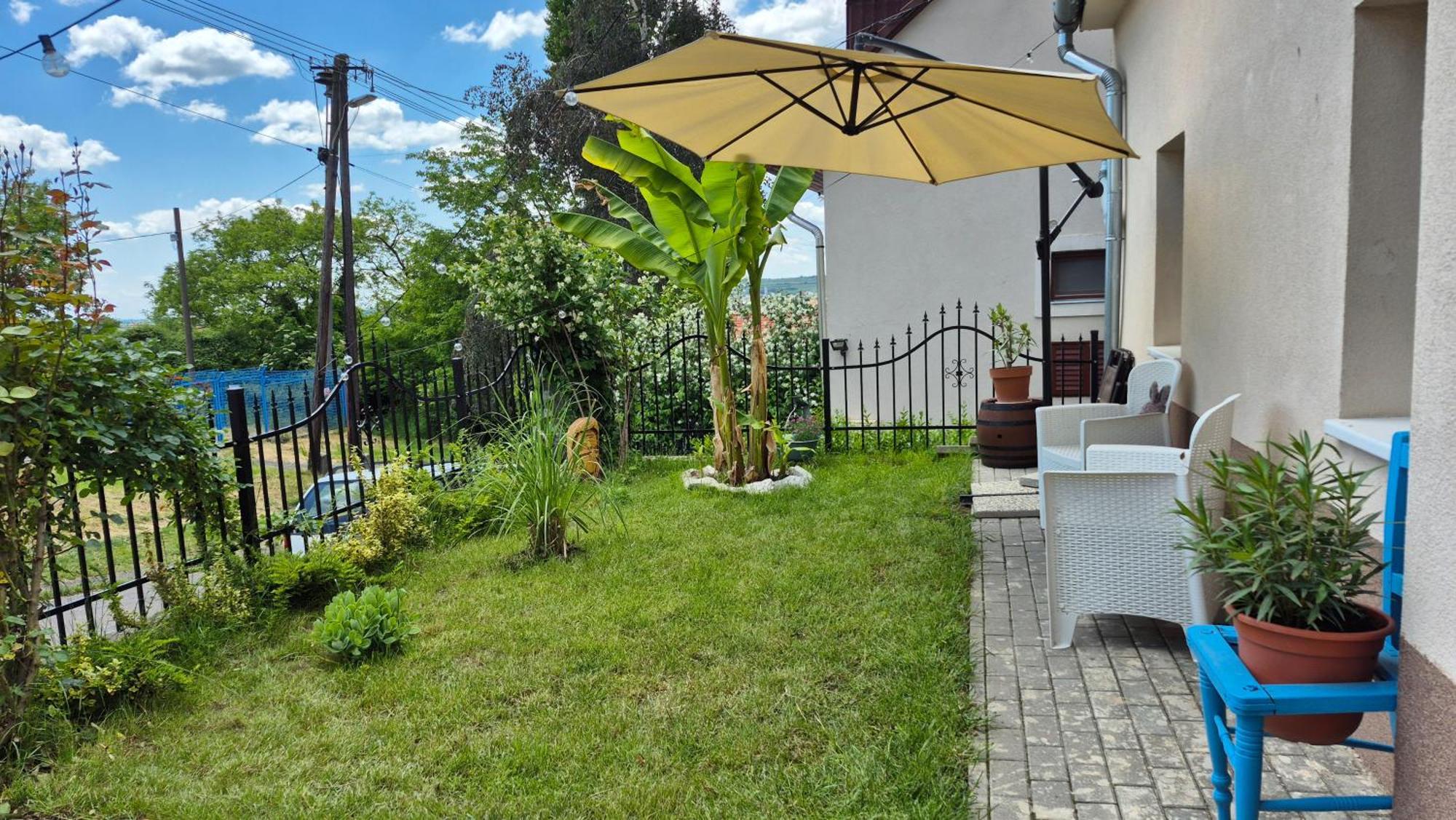Mi Casa Vendeghaz - Apartments Eger Exterior photo